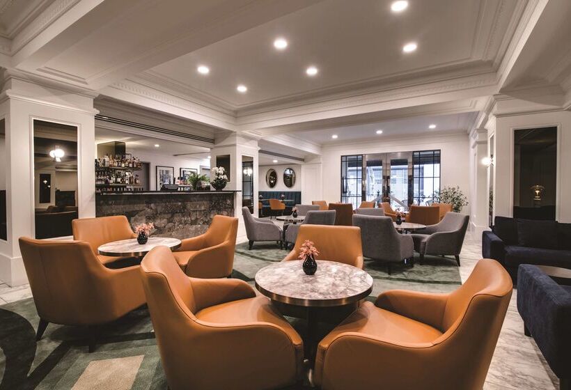 The Savoy Hotel On Little Collins Melbourne