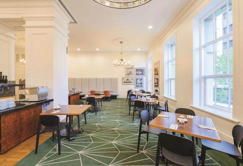 The Savoy Hotel On Little Collins Melbourne