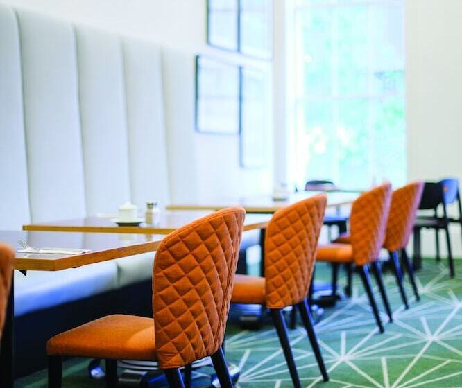 The Savoy Hotel On Little Collins Melbourne