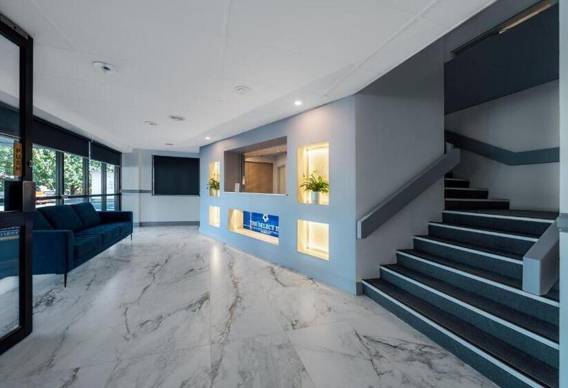 בית מלון כפרי The Select Inn Penrith