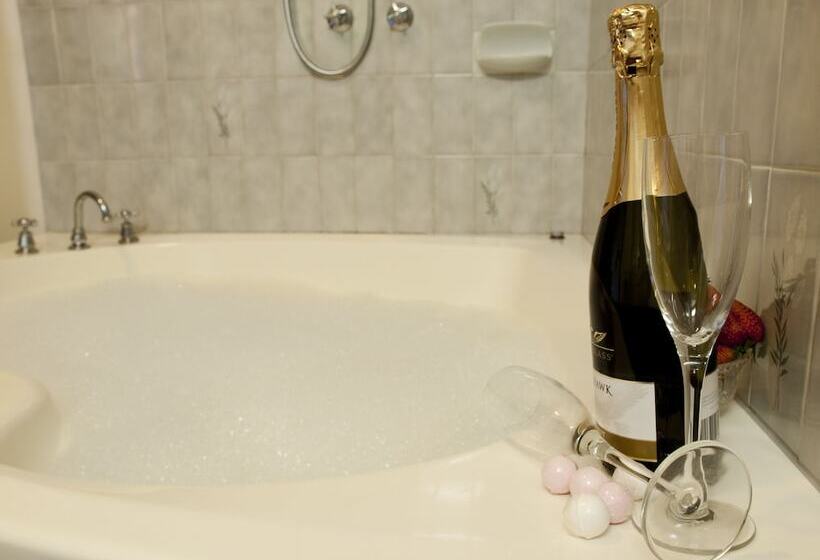 בית מלון כפרי Warragul Views Motor Inn