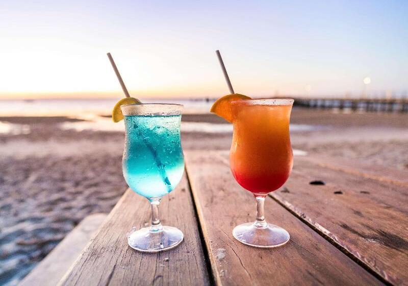 Kingfisher Bay Resort