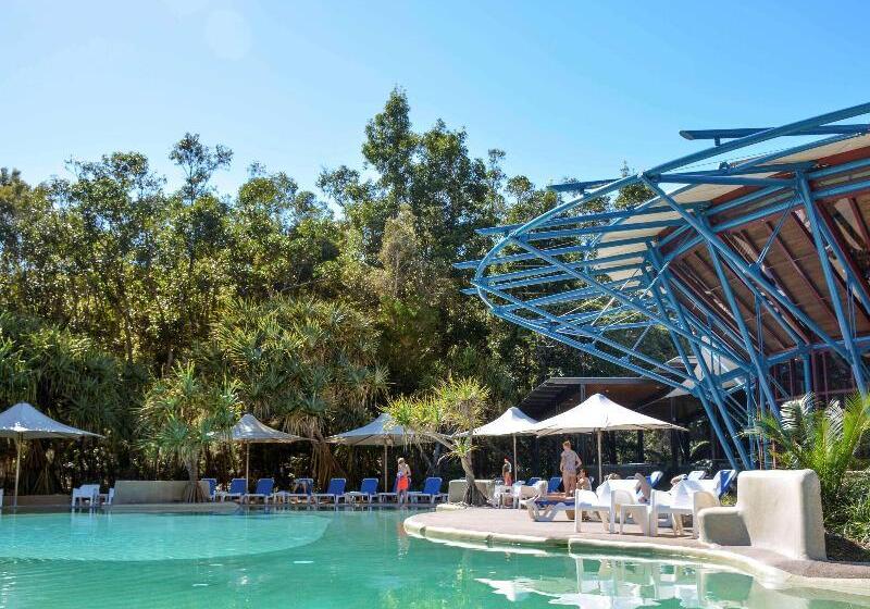 Kingfisher Bay Resort