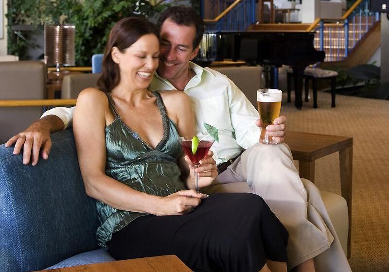 Kingfisher Bay Resort