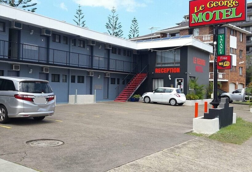 Le George Motel