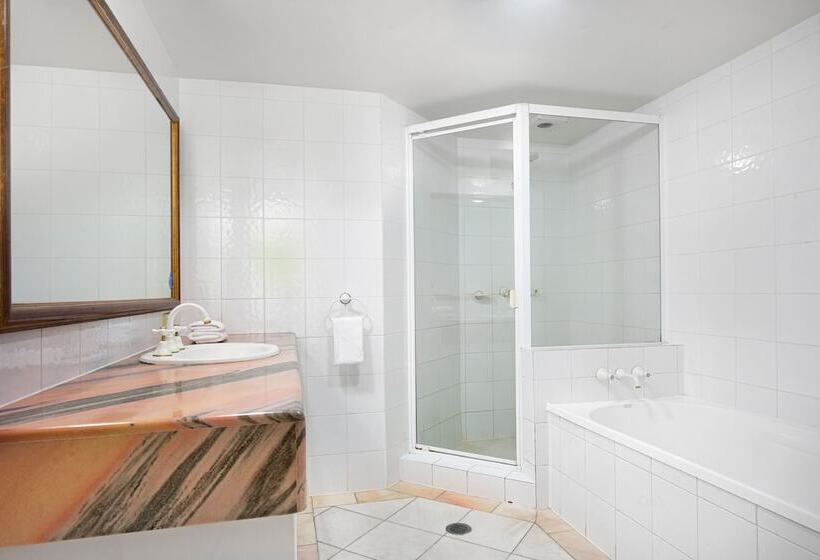 Курорт Breakfree Moroccan