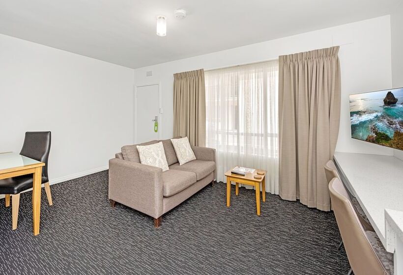 מוטל Fawkner Executive Suites & Serviced Apartments