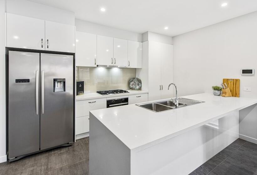 فندق على الطريق Fawkner Executive Suites & Serviced Apartments