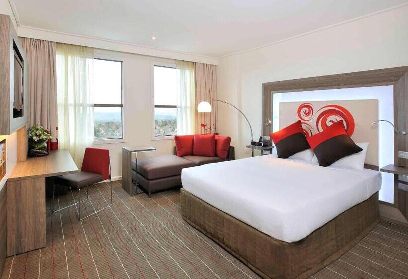 Novotel Melbourne Glen Waverley