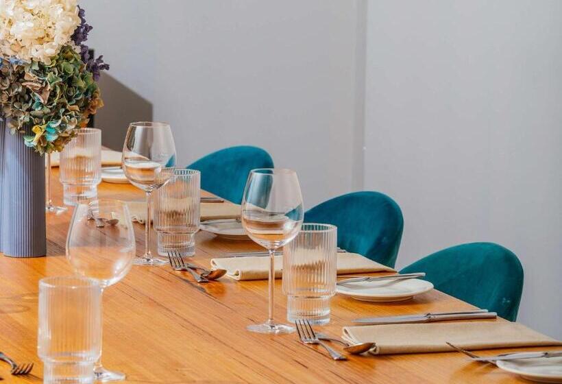 Novotel Melbourne Glen Waverley