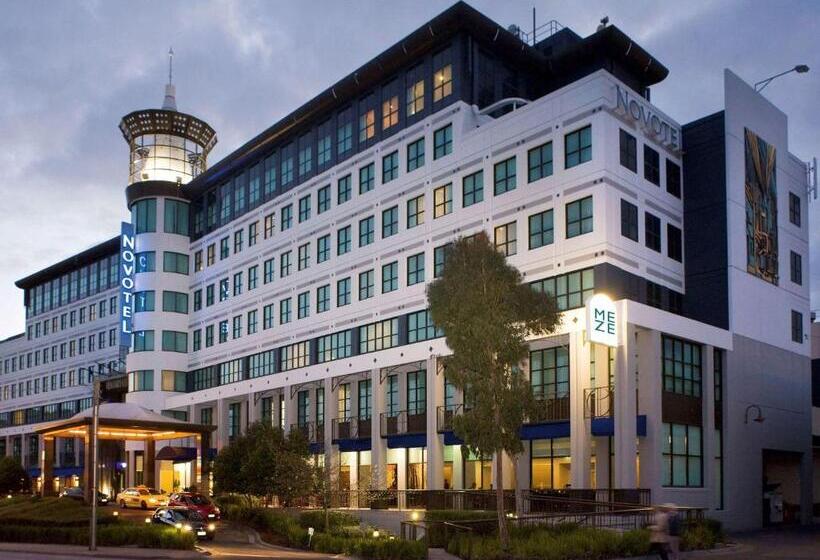 Novotel Melbourne Glen Waverley