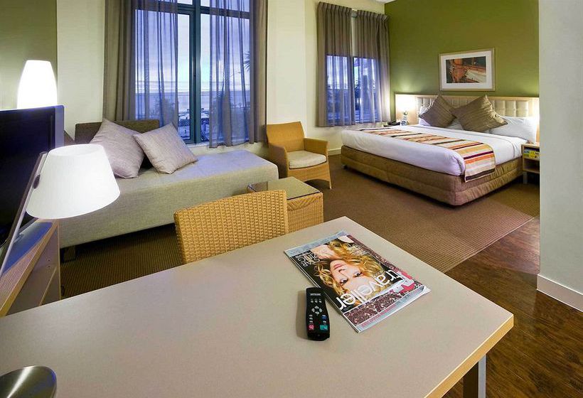 Novotel St Kilda