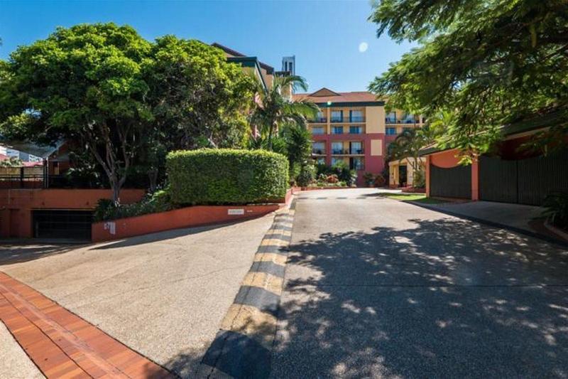 Paradise Island Resort