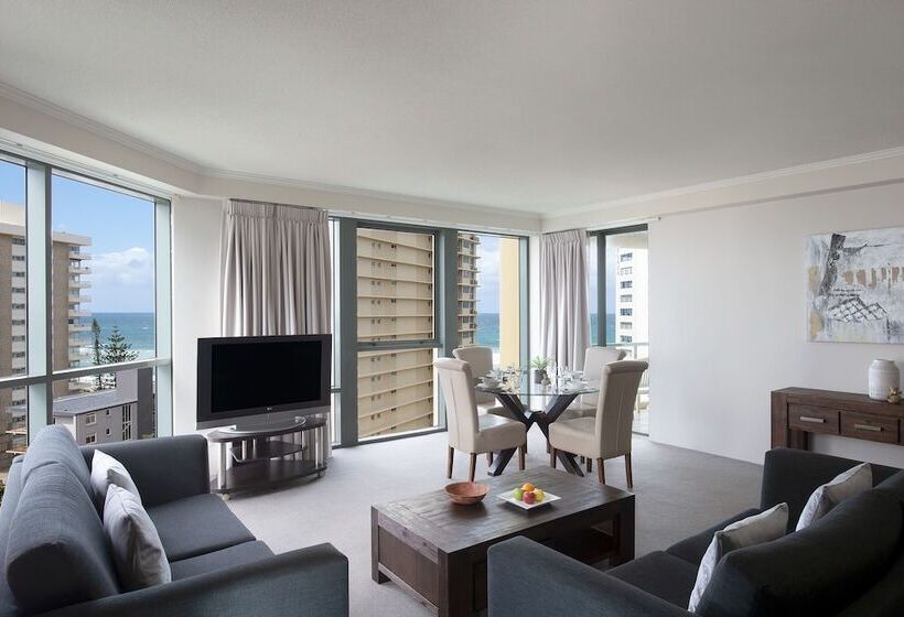 استراحتگاه Mantra Sun City