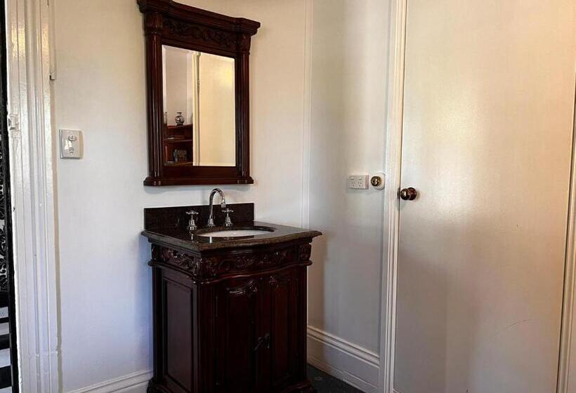 The Boutique Hotel Blue Mountains