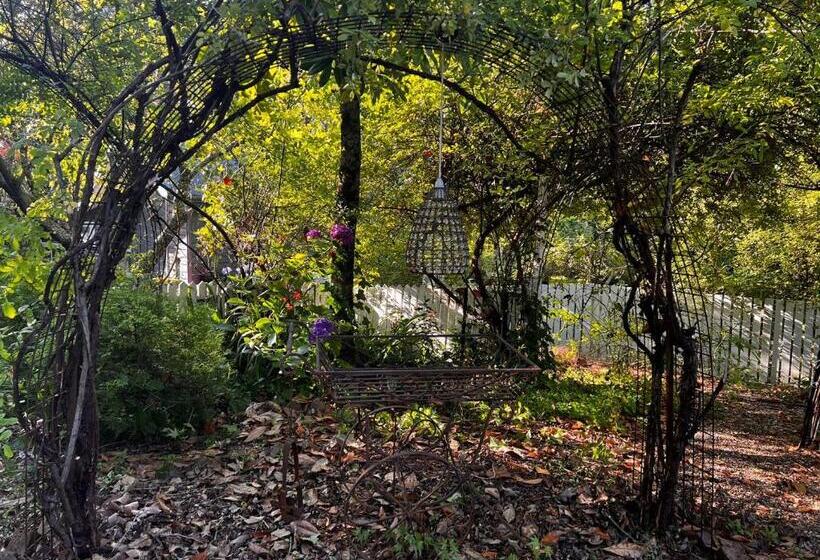 The Boutique Hotel Blue Mountains