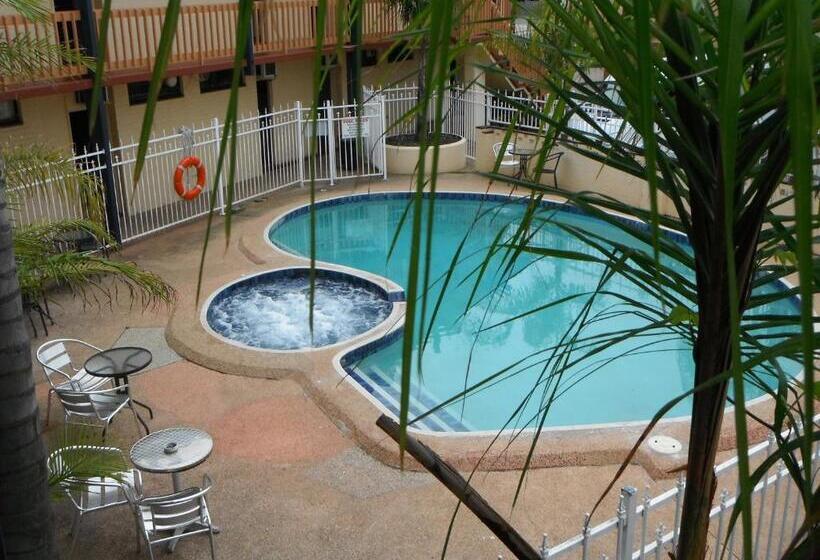 The Central Hotel Motel Lakes Entrance