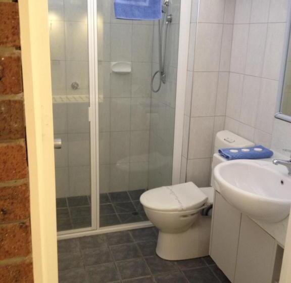 The Central Hotel Motel Lakes Entrance