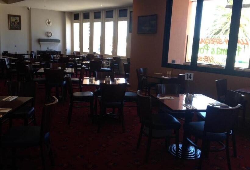 The Central Hotel Motel Lakes Entrance