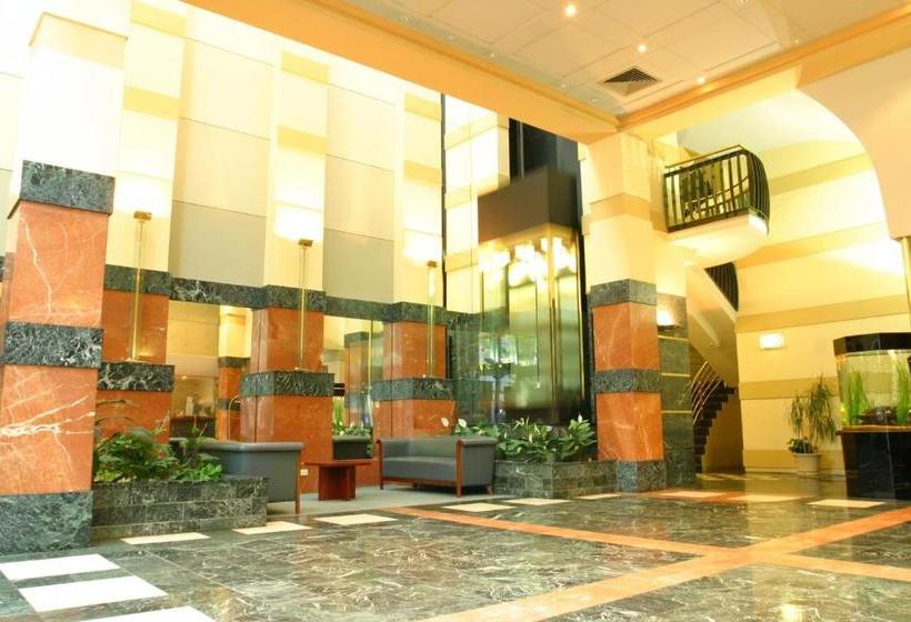 Paramount Serviced Apartments