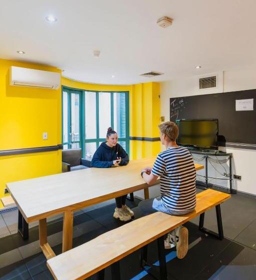 The Social Hotel, Sydney