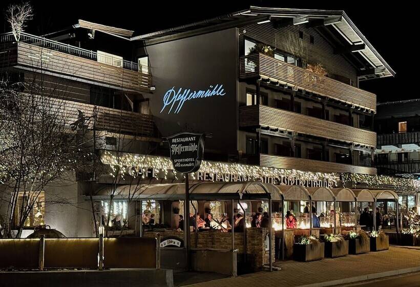 Отель Alexander