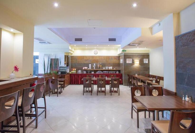 هتل Attaché Contactless