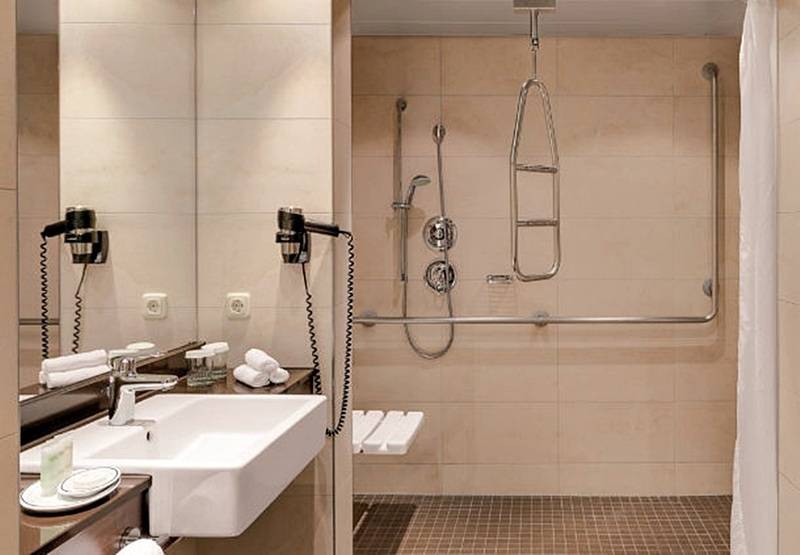 בית מלון כפרי Courtyard By Marriott Linz