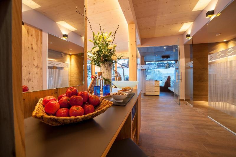 Das Hotel Eden   Das Aktiv  & Wohlfühlhotel In Tirol Auf 1200m Höhe