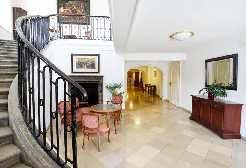 هتل Europahaus Wien