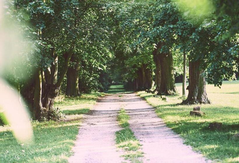 هتل Europahaus Wien