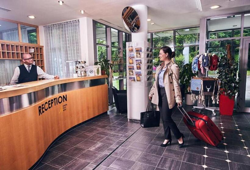 هتل Europahaus Wien