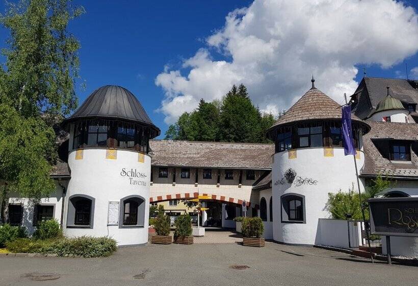 Family Hotel Schloss Rosenegg