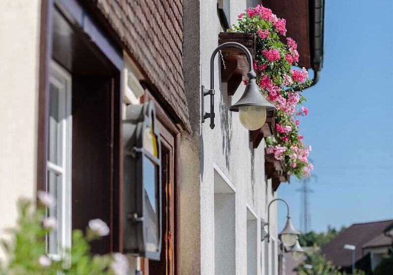 ホテル Gasthof Löwen