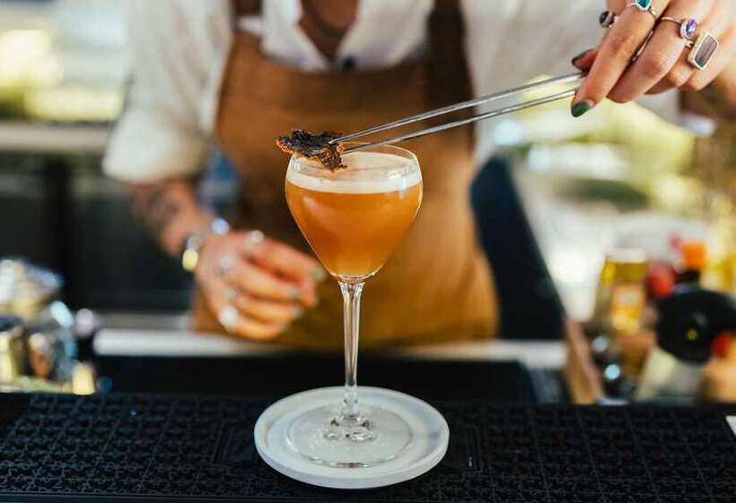 هتل Hilton Vienna Plaza