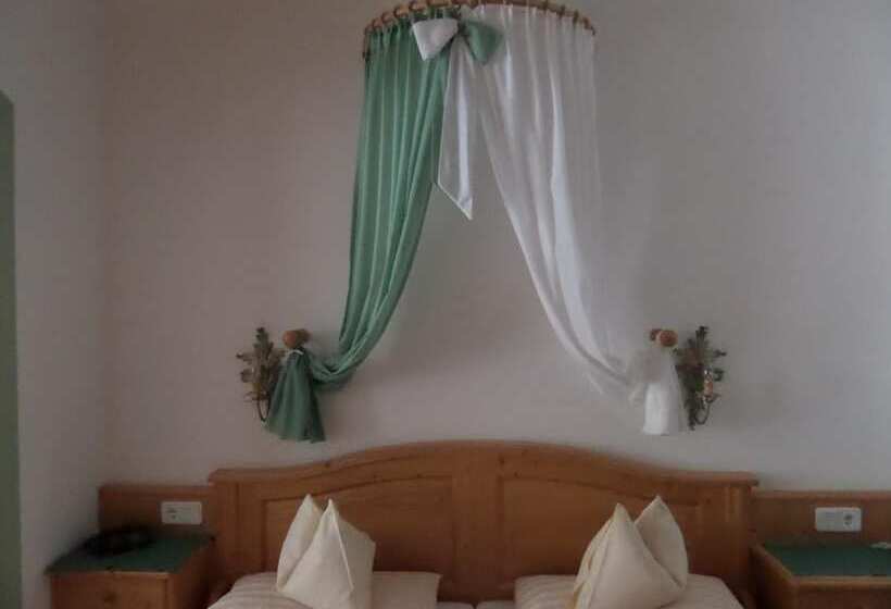 فندق Kärntnerhof