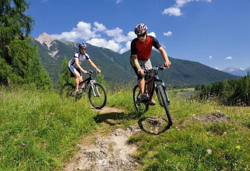 Отель Landhaus Kristall