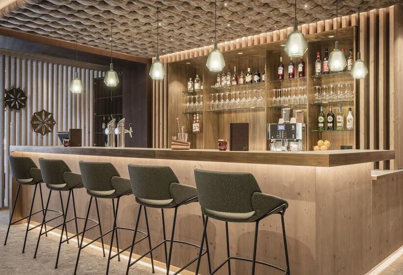 Отель Landhaus Kristall