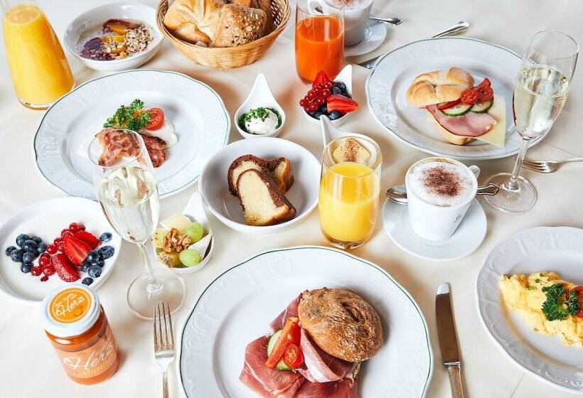 Отель Landhaus Kristall