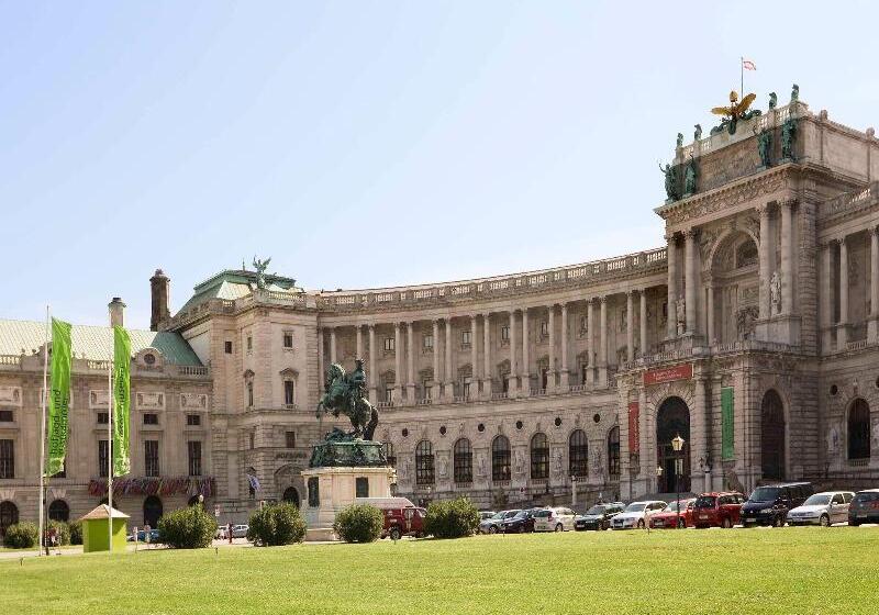 Mercure Hotel Raphael Wien