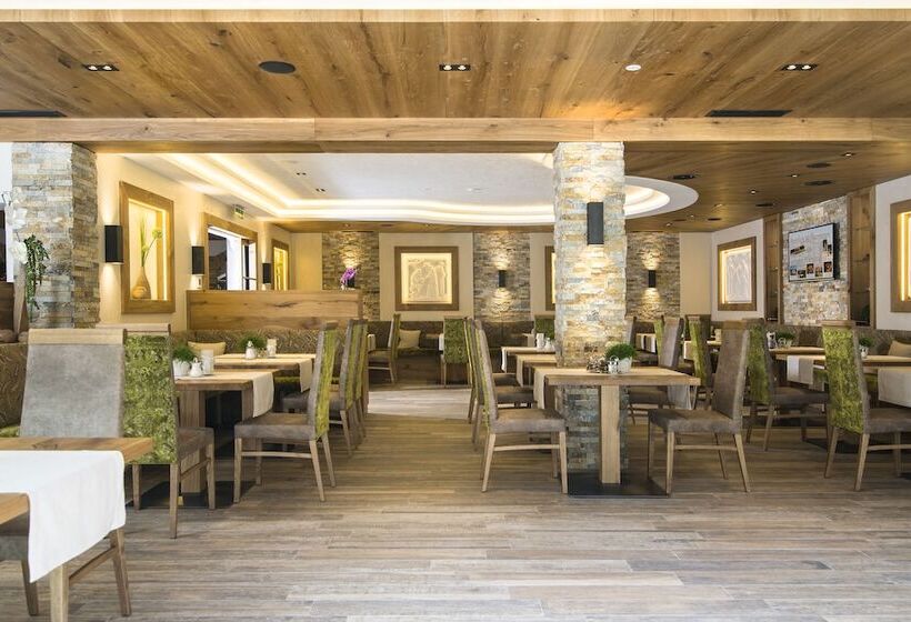 Отель Pramstraller