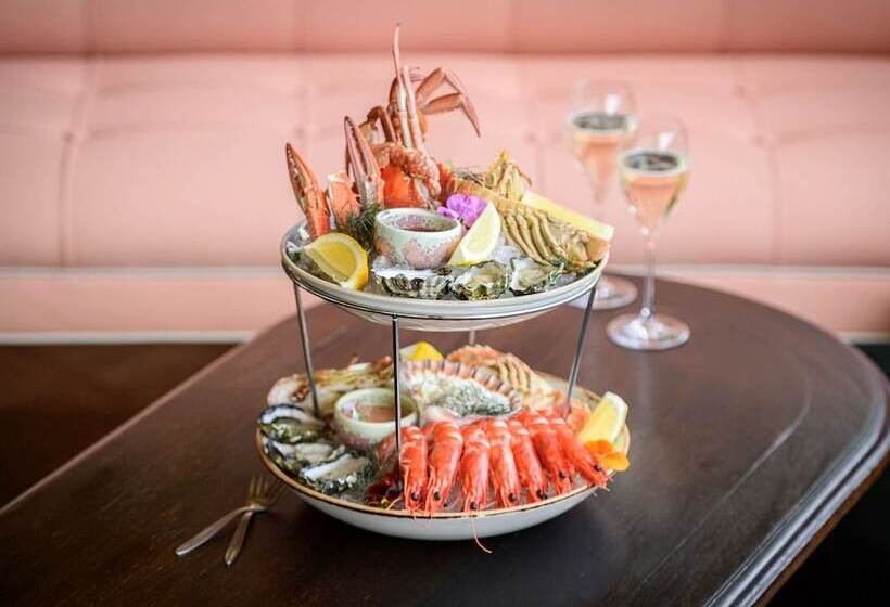 هتل Pullman Quay Grand Sydney Harbour