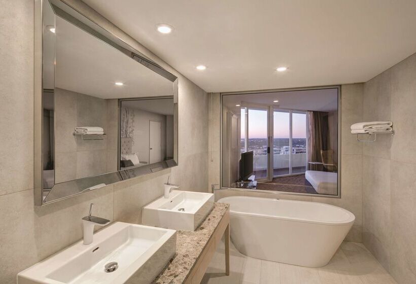 Rendezvous Hotel Perth Scarborough