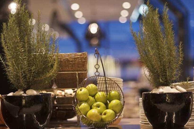 Rendezvous Hotel Perth Scarborough