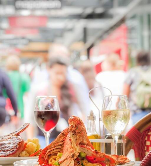 Отель Royal Albert