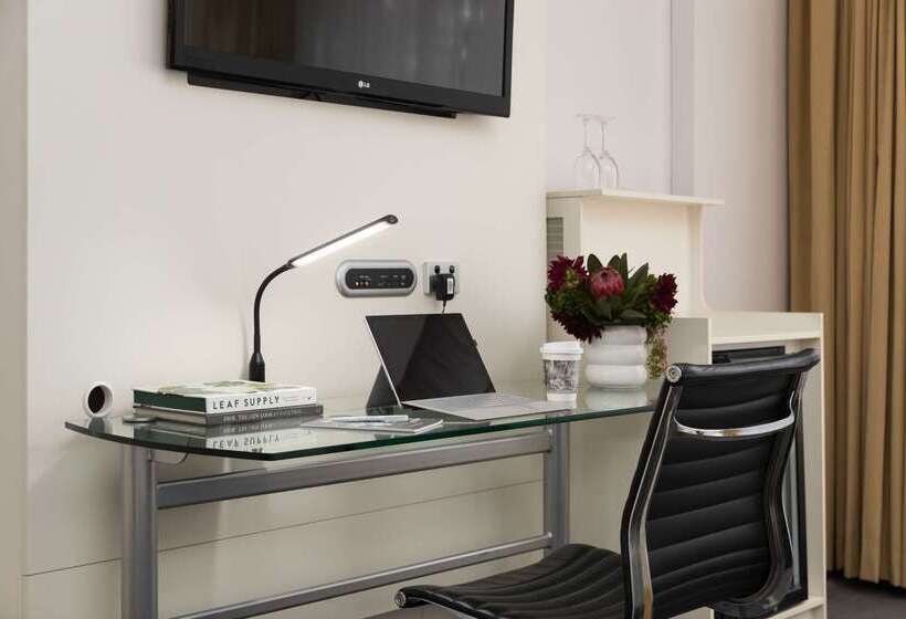 هتل Rydges Bankstown