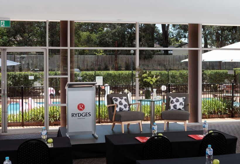 هتل Rydges Bankstown
