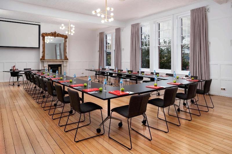 酒店 Rydges Hobart