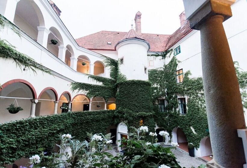 호텔 Schloss Ernegg
