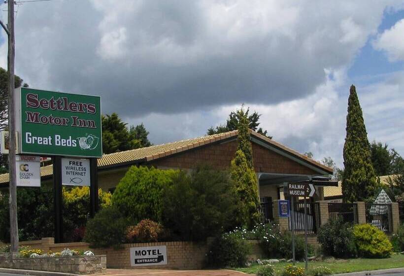בית מלון כפרי Settlers Motor Inn